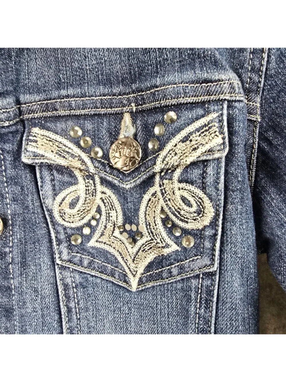 Rock 47 Womens Denim Jacket Dark Wash Embroidered Snap Closure Distressed Style